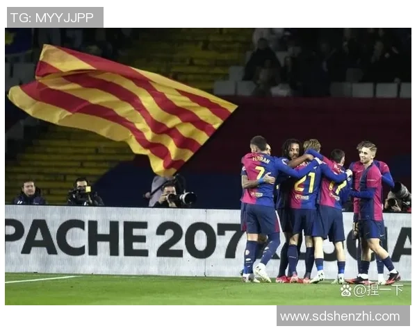 九个字的足球球星传奇故事:从赛场到巅峰的心路历程与不为人知的奋斗史 九个字的足球球星传奇故事:从赛场到巅峰的心路历程与不为人知的奋斗史