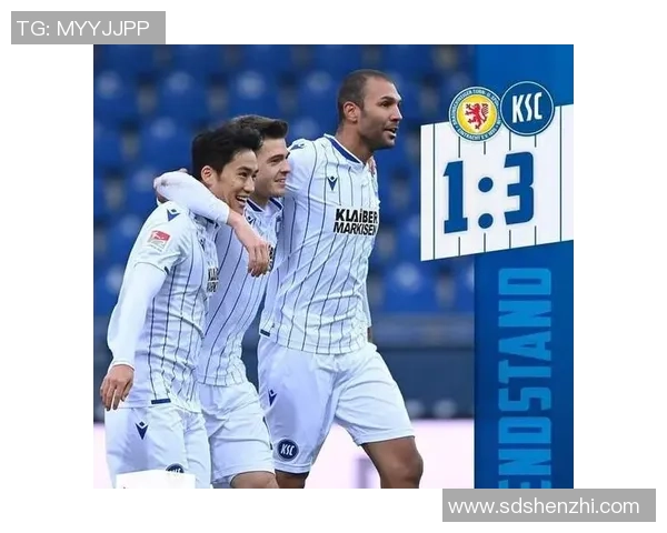 足球巨星退役后加盟韩国球队 重燃亚洲赛场激情与挑战 足球巨星退役后加盟韩国球队 重燃亚洲赛场激情与挑战